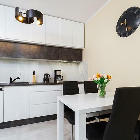 Apartments Krakow Zablocie By Noclegi Renters Exteriör bild